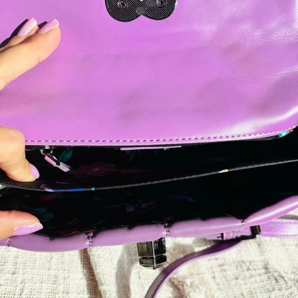 Betsey Johnson Lavender Quilted Heart Crossbody Bag with Silver Heart Clasp - Picture 6 of 10